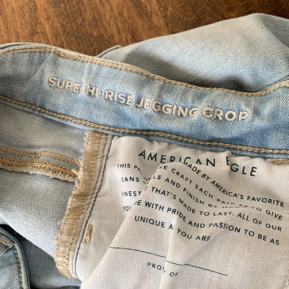 American Eagle high rise jegging. - Picture 7 of 7